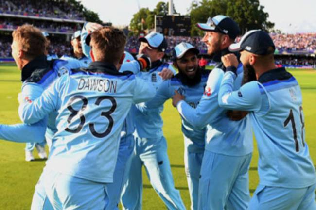 2nd T20I: England win last-ball thriller against South Africa to level series